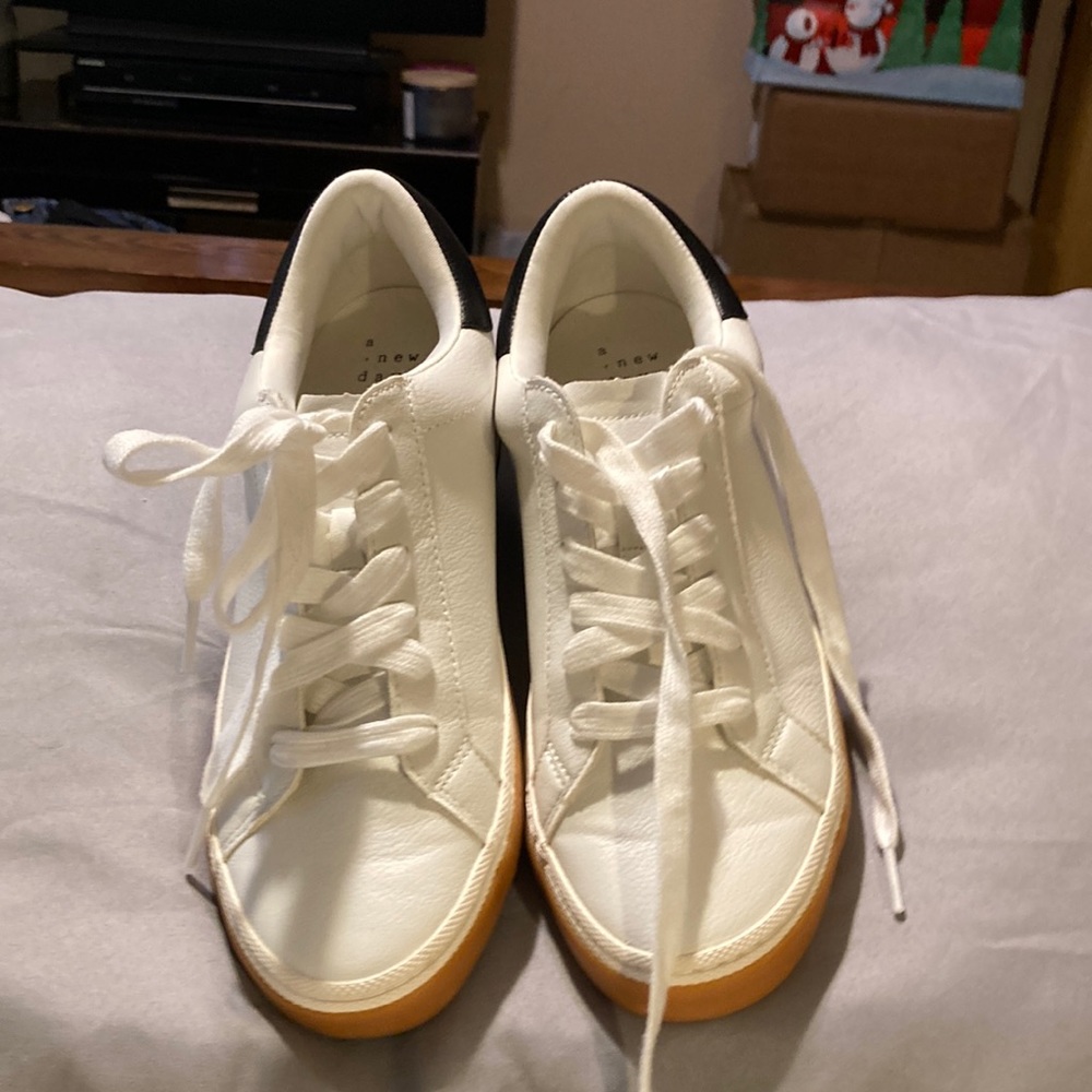 a new day White and Black Sneakers